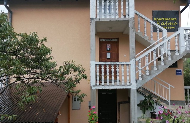 Guesthouse Kašmo-Apartment in the house 1