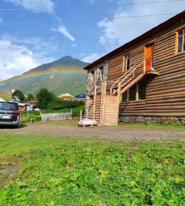 Guesthouse SVANURI SAKHLI