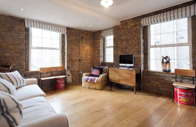 GuestReady - Amazing Central 2BD Warehouse flat