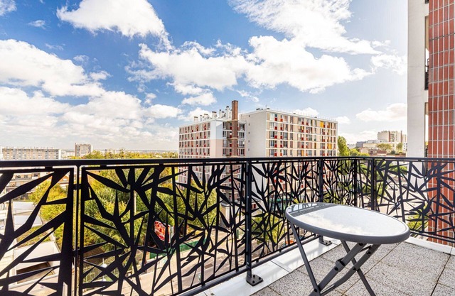 GuestReady - Charming city retreat in Villejuif