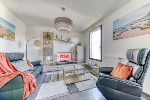 GuestReady - Chic Stay with Jacuzzi and Parking