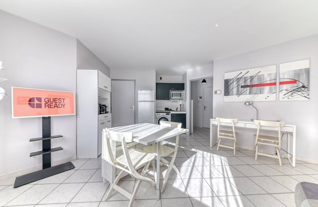 GuestReady - Comfort and Charm in Lyon’s Heart