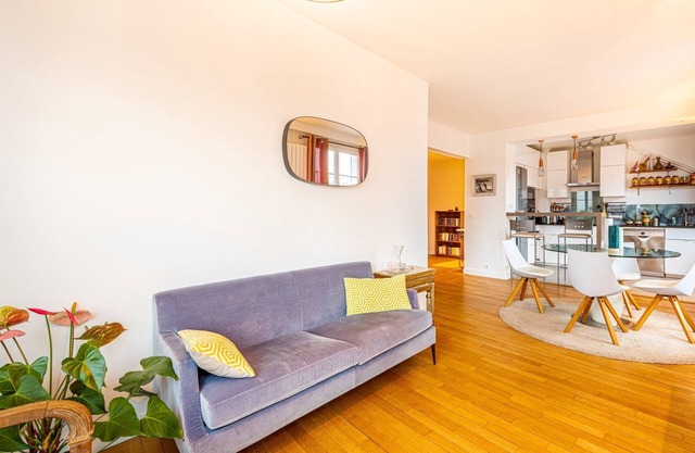 GuestReady - Contemporary Apt in the 20th Arr.