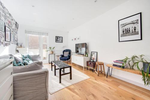 GuestReady - Lower Clapton's Artistic Retreat