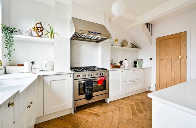 GuestReady - Modern haven with garden in Brixton