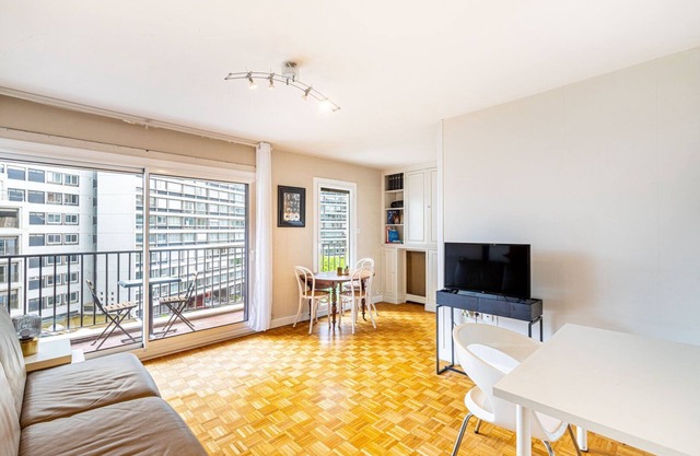 GuestReady - Peaceful Haven in the 14th arr.
