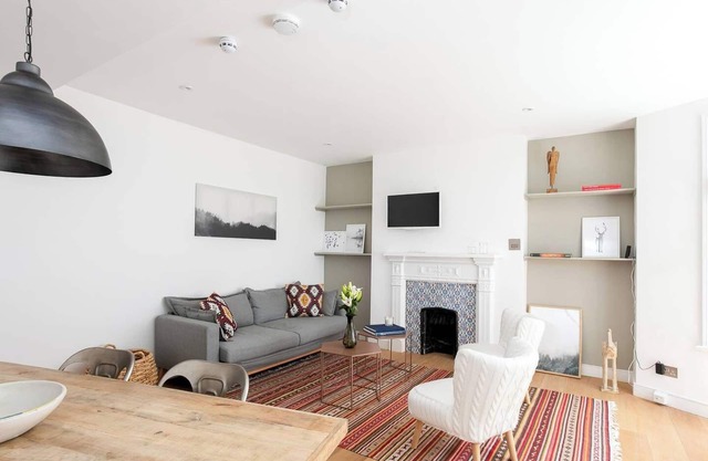 GuestReady - Stylish 2BR Home in West Kensington