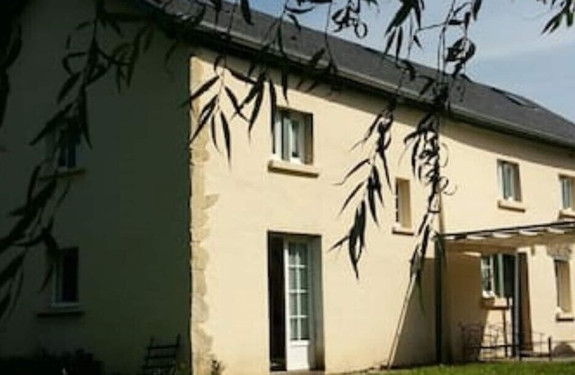 ---- Guichalia House ---