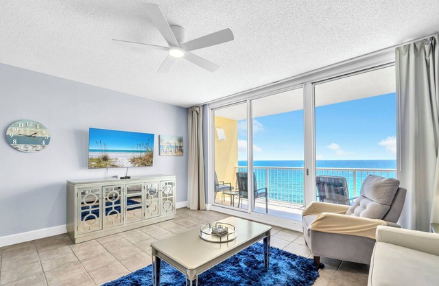 ⛱️Gulf Front VIEW-5 Pools+Hot Tub-Majestic Beach 1-1205⛱️