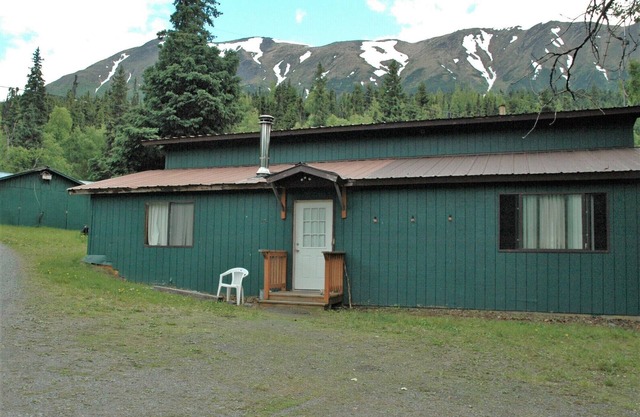 Gwin's Lodge Lower Alder Cottage #15