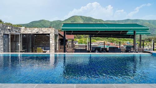 Gyeongju Byeolgwadaliyagi Dog-friendly pension