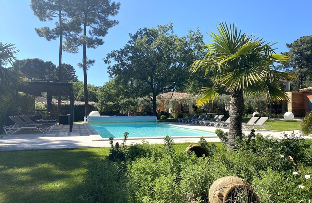 Hôtel Les Sables d'Ocre & SPA
