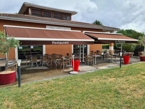 Hôtel Restaurant AKENA La Brède