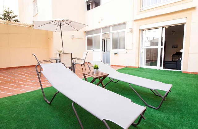H2M Antigua Plaza de Toros with lovely patio