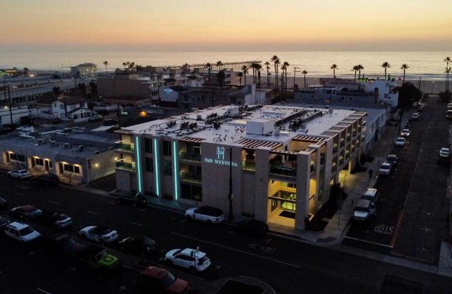 H2O Hermosa Beach Hotel