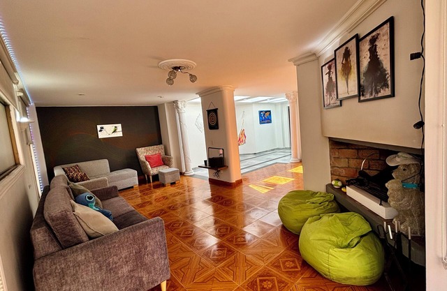 Habitación privada con baño privado en Santa Bárbara, Bogotá