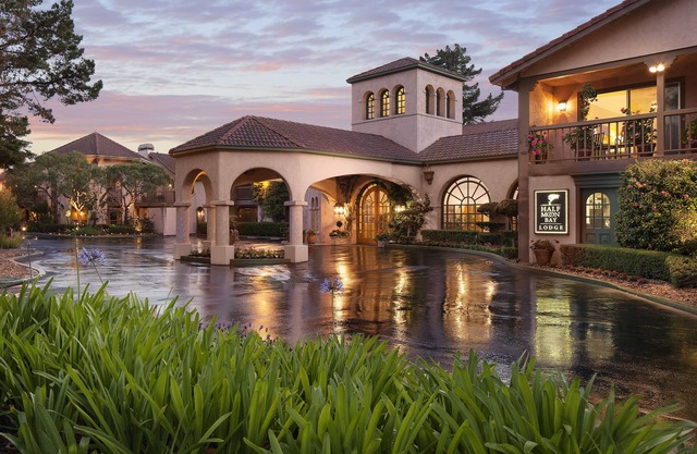 Half Moon Bay Lodge