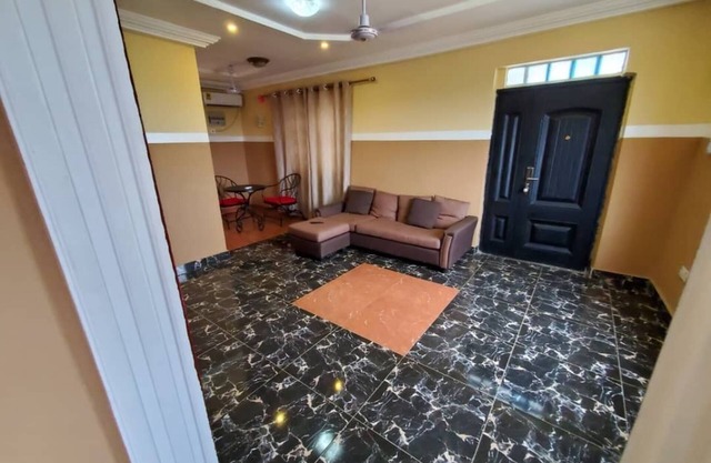 HallWay Apartments E