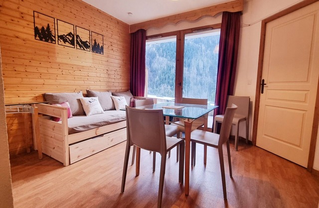 Hameau 1 002 - SPA & PISCINE appartement 6 pers