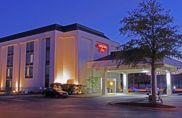 Hampton Inn Norfolk/Chesapeake (Greenbrier Area)