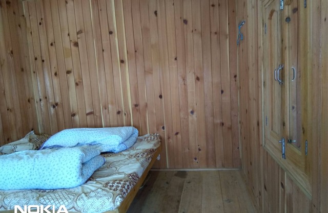 Handaik Apple Homestay