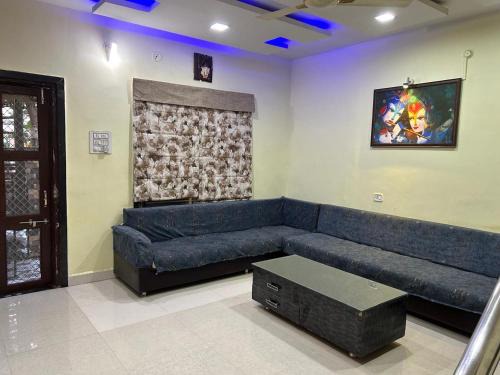 Happy home stay