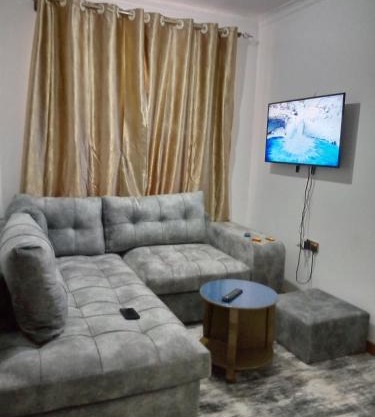 Happy Homes-2 Airbnbs Nairobi
