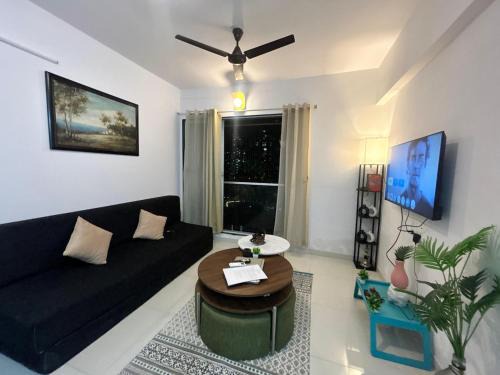 Happy House Apartment Kokilaben Hospital 1 BHK