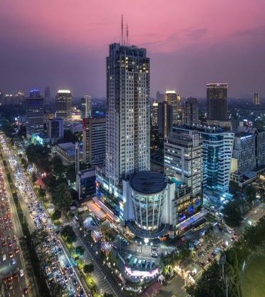 HARRIS Suites fx Sudirman