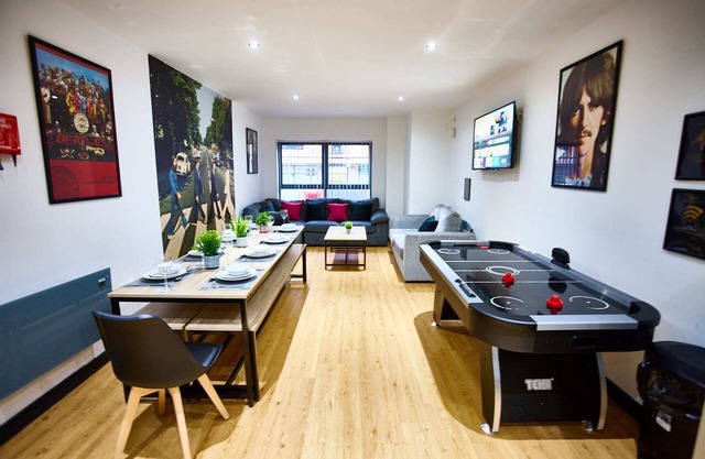 Harrison Suite, Sleeps 14