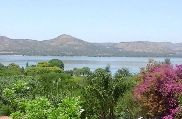 Hartbeespoort Dam Getaway Apartment