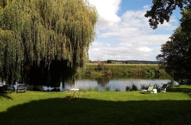 Havre de paix au bords de l'Eure - divers hébergements