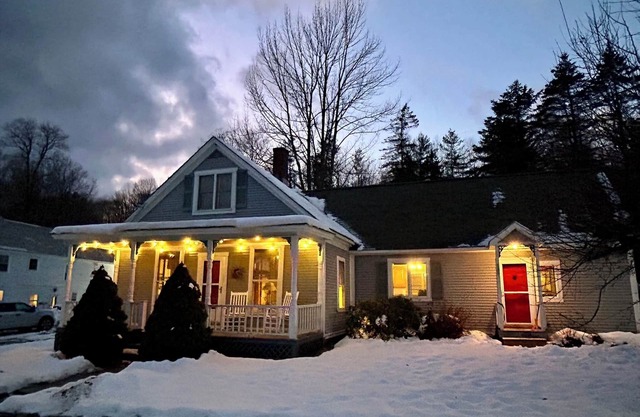 Hawks Mountain Village Retreat - 10 min. to Okemo!