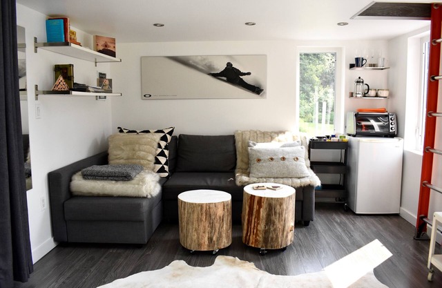 Hayley's Stormtrooper Loft Cabin