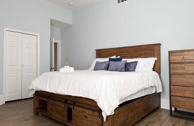 Haynie's Home - 2BD/1BA Stylish Apt in Home