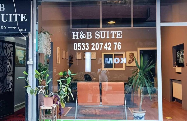 hb suite