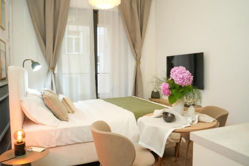 Helen studio apartment