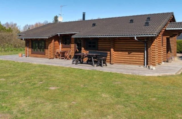 "Heraldine" - all inclusive - 4km from the sea in NW Jutland by Interhome