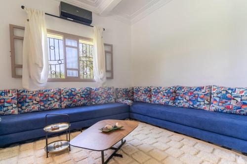 Heritage and Inspired Elegant Villa, Pool For 6 Guests