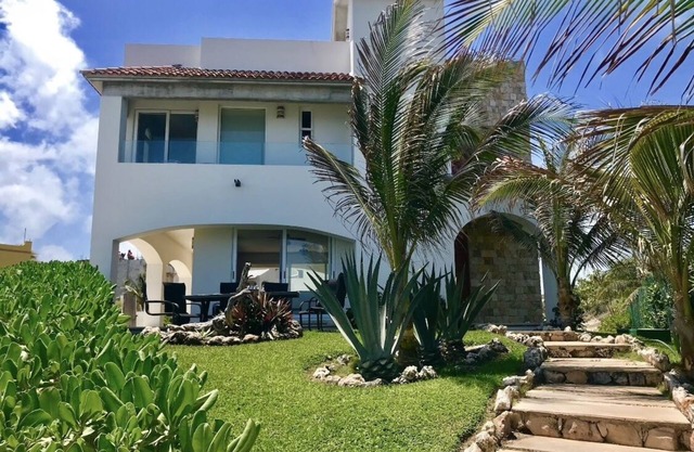 Hermosa casa de playa en isla mujeres, a 10 minutos de la playa Punta Norte
