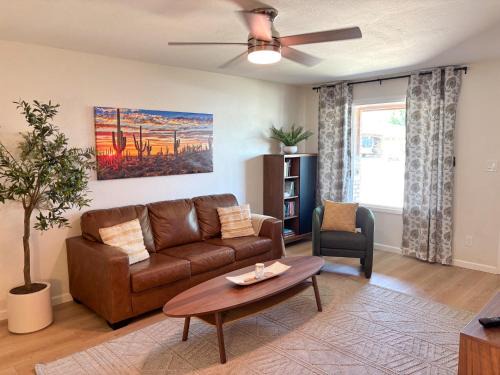 Hermosa Hideaway