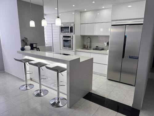 Hermoso Apartamento Mañongo - Hasta 6 personas