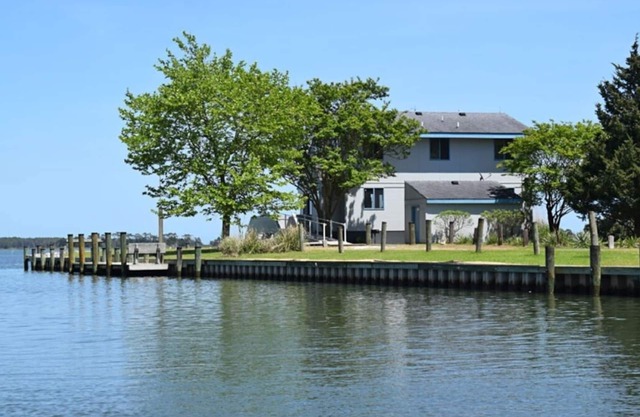 Heron's Roost-Waterfront, Oyster Bay