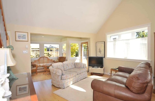 Heron View Cottage Su