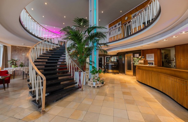 Hessenland Hotel by Stay Awesome