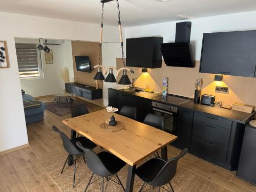 Hestia Suite