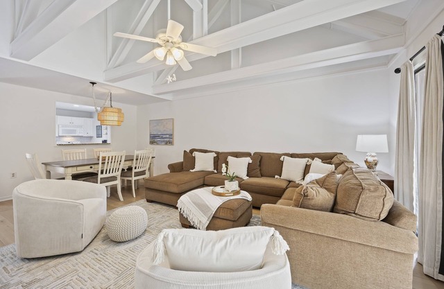 HHI Dream – Bright, Family & Pet Friendly Condo in Palmetto Dunes!