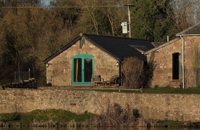 Hidden lakeside gem in the Forest of Dean