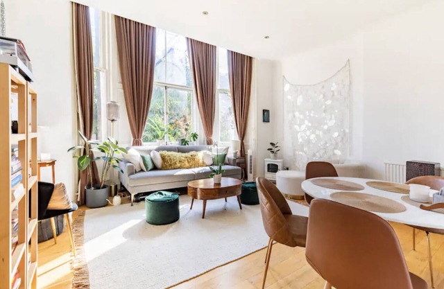 Hidden Oasis in Heart of London