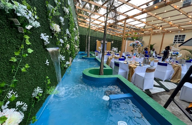 Hidden Palace Guest House And Resort